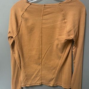 auburn square neck free people shirt!